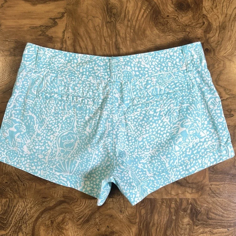 Lilly Pulitzer Walsh Short Womens 2 Turquoise White Excellent Abstract Coastal - Picture 2 of 7
